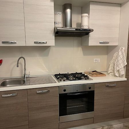Bonbon Apartment โรวีโก ภายนอก รูปภาพ